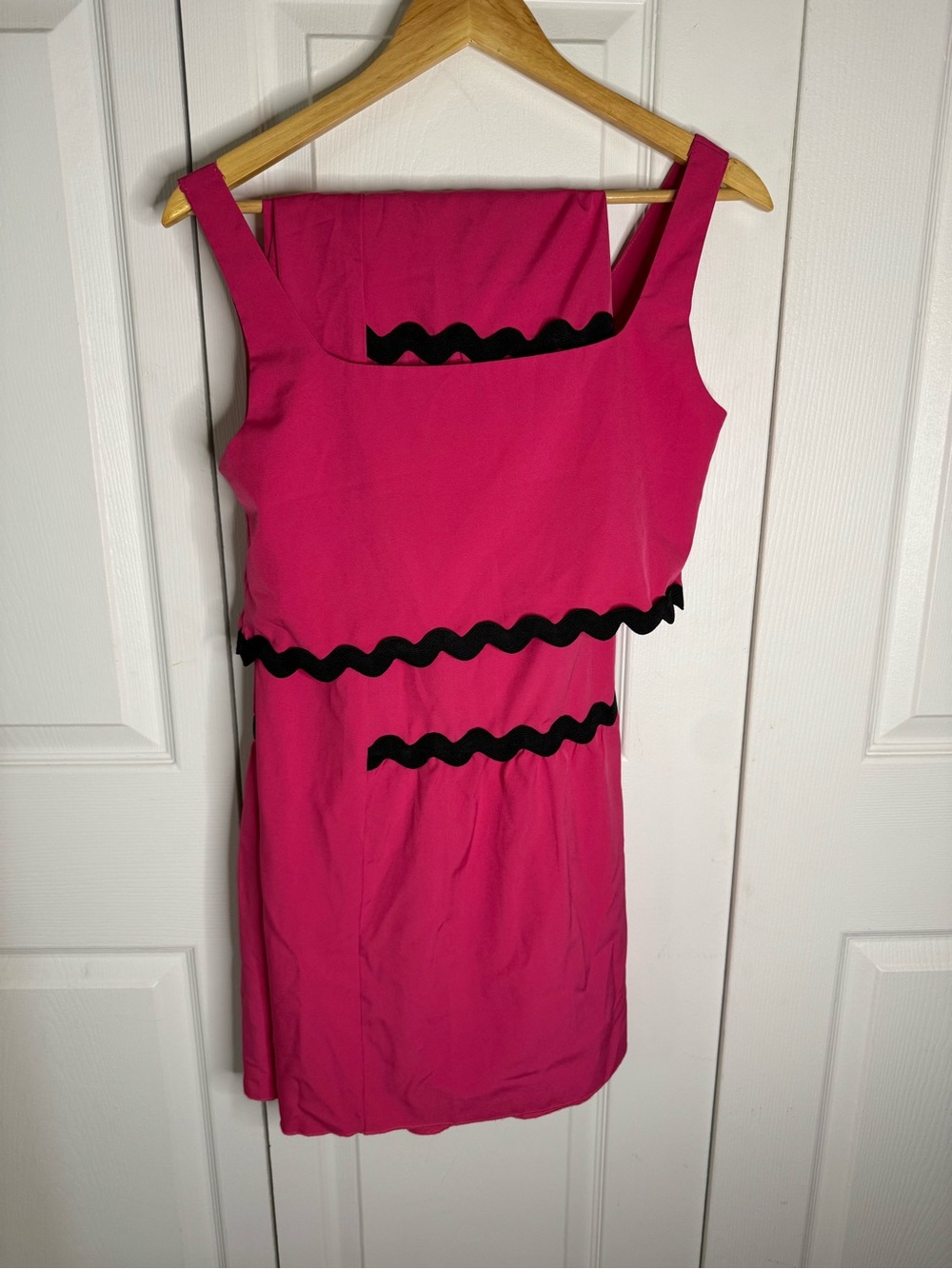 SHEIN Hot Pink Sleeveless Maxi Dress with Black Ric Rac Trim